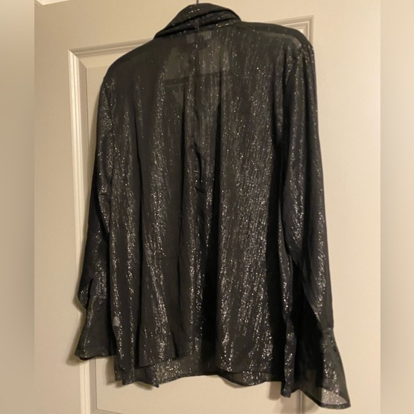 Black and silver tunic - Picture 3 of 4